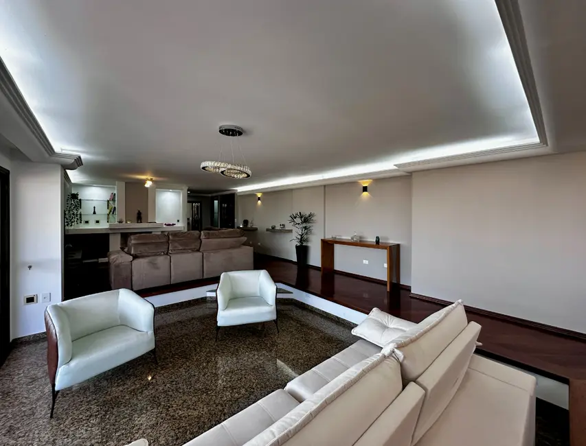 Foto 8 de Apartamento com 4 quartos à venda, 274m2 em Vila Alexandria, São Paulo - SP