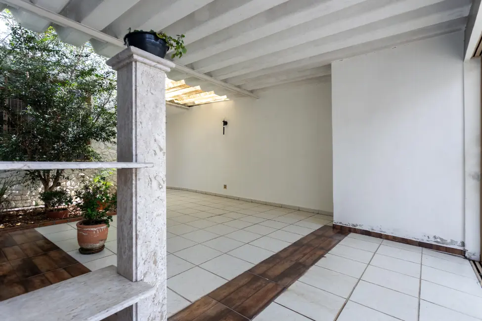 Foto 3 de Casa com 3 quartos à venda, 172m2 em Planalto Paulista, São Paulo - SP