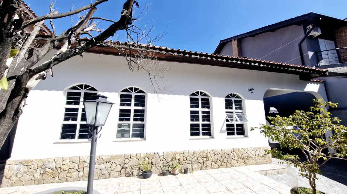 Casa com 3 quartos à venda, 136m2 em Jardim Guapira, São Paulo - SP - imagem 2 Foto 2 de Casa com 3 quartos à venda, 136m2 em Jardim Guapira, São Paulo - SP