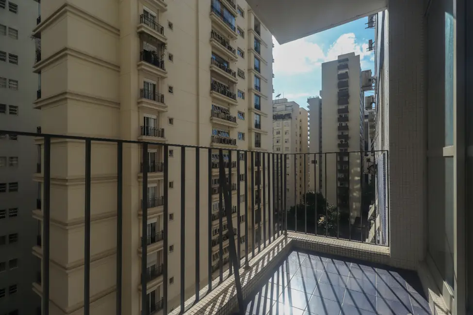 Foto 4 de Apartamento com 3 quartos à venda, 210m2 em Santa Cecília, São Paulo - SP
