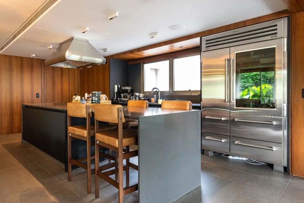 Foto 8 de Casa de Condomínio com 4 quartos à venda, 925m2 em Alto de Pinheiros, São Paulo - SP