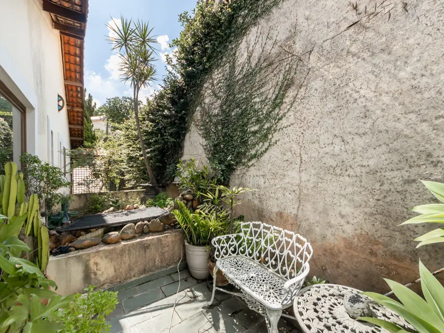 Casa com 4 quartos à venda, 529m2 em Chácara Monte Alegre, São Paulo - SP - imagem 4 Foto 4 de Casa com 4 quartos à venda, 529m2 em Chácara Monte Alegre, São Paulo - SP