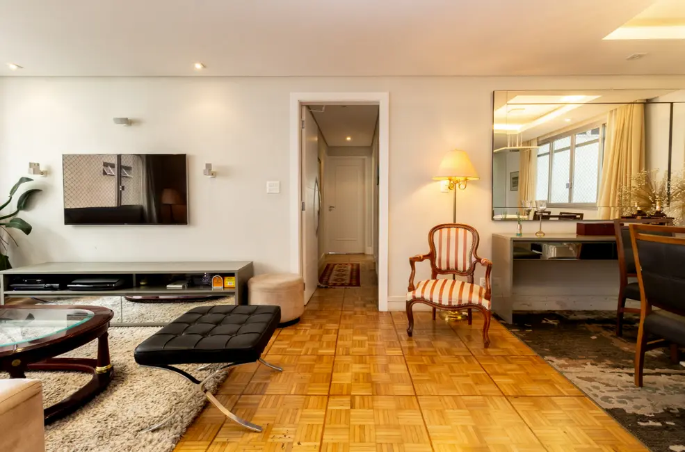 Foto 8 de Apartamento com 3 quartos à venda, 118m2 em Cerqueira César, São Paulo - SP