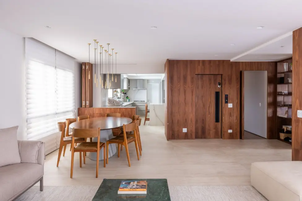 Apartamento com 3 quartos à venda, 222m2 em Jardim Europa, São Paulo - SP - imagem 3 Foto 3 de Apartamento com 3 quartos à venda, 222m2 em Jardim Europa, São Paulo - SP