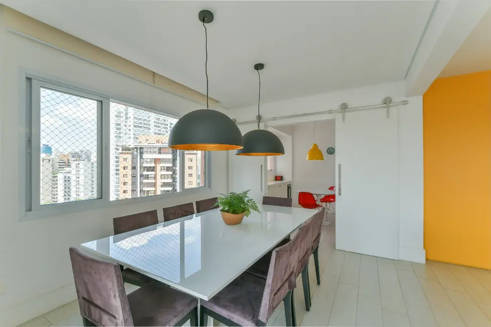 Apartamento com 3 quartos à venda, 209m2 em Vila Nova Conceição, São Paulo - SP - imagem 9 Foto 9 de Apartamento com 3 quartos à venda, 209m2 em Vila Nova Conceição, São Paulo - SP