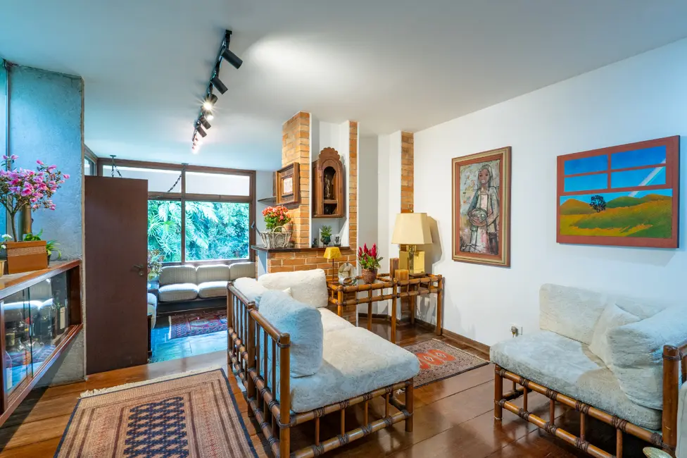 Casa com 4 quartos à venda, 571m2 em Jardim Leonor, São Paulo - SP - imagem 6 Foto 6 de Casa com 4 quartos à venda, 571m2 em Jardim Leonor, São Paulo - SP