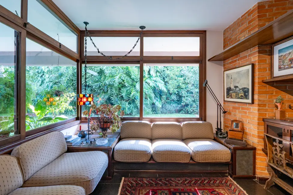 Casa com 4 quartos à venda, 571m2 em Jardim Leonor, São Paulo - SP - imagem 4 Foto 4 de Casa com 4 quartos à venda, 571m2 em Jardim Leonor, São Paulo - SP