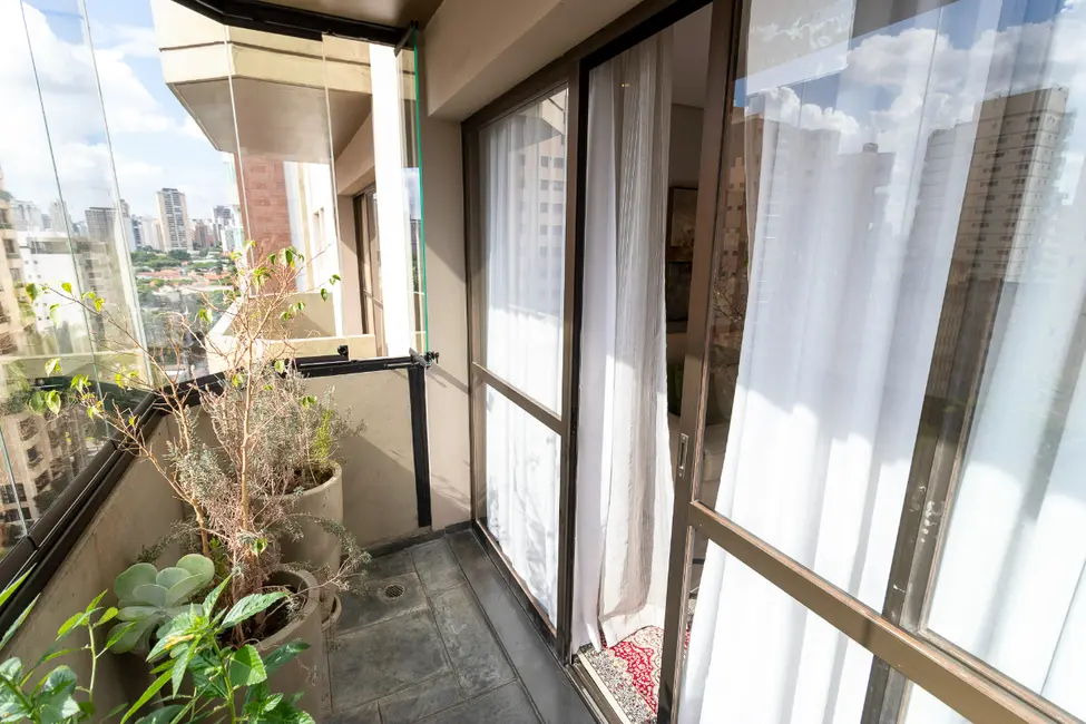 Apartamento com 3 quartos à venda, 180m2 em Brooklin Paulista, São Paulo - SP - imagem 8 Foto 8 de Apartamento com 3 quartos à venda, 180m2 em Brooklin Paulista, São Paulo - SP