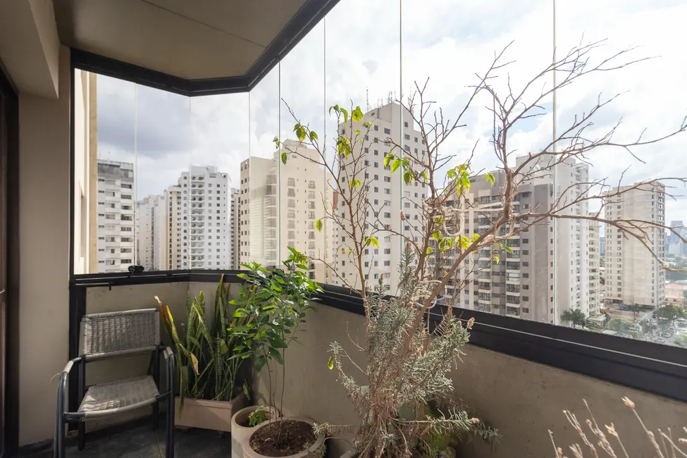 Apartamento com 3 quartos à venda, 180m2 em Brooklin Paulista, São Paulo - SP - imagem 4 Foto 4 de Apartamento com 3 quartos à venda, 180m2 em Brooklin Paulista, São Paulo - SP