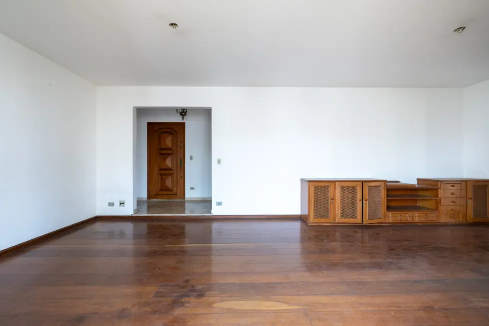 Apartamento com 4 quartos à venda, 202m2 em Campo Belo, São Paulo - SP - imagem 9 Foto 9 de Apartamento com 4 quartos à venda, 202m2 em Campo Belo, São Paulo - SP