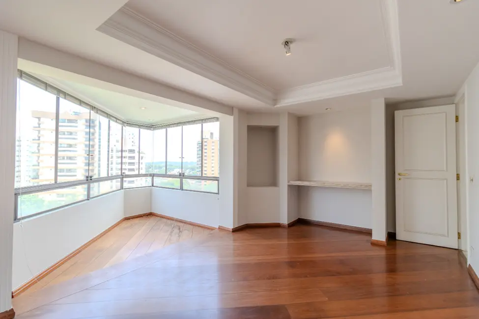 Foto 5 de Apartamento com 4 quartos à venda, 285m2 em Campo Belo, São Paulo - SP