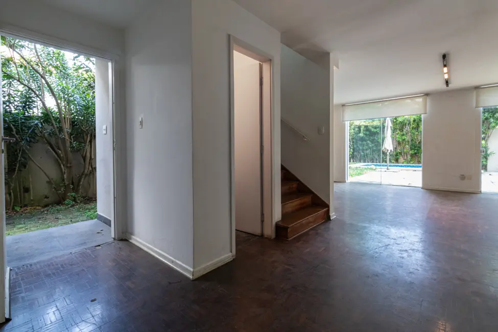 Casa com 3 quartos à venda, 289m2 em Butantã, São Paulo - SP - imagem 8 Foto 8 de Casa com 3 quartos à venda, 289m2 em Butantã, São Paulo - SP