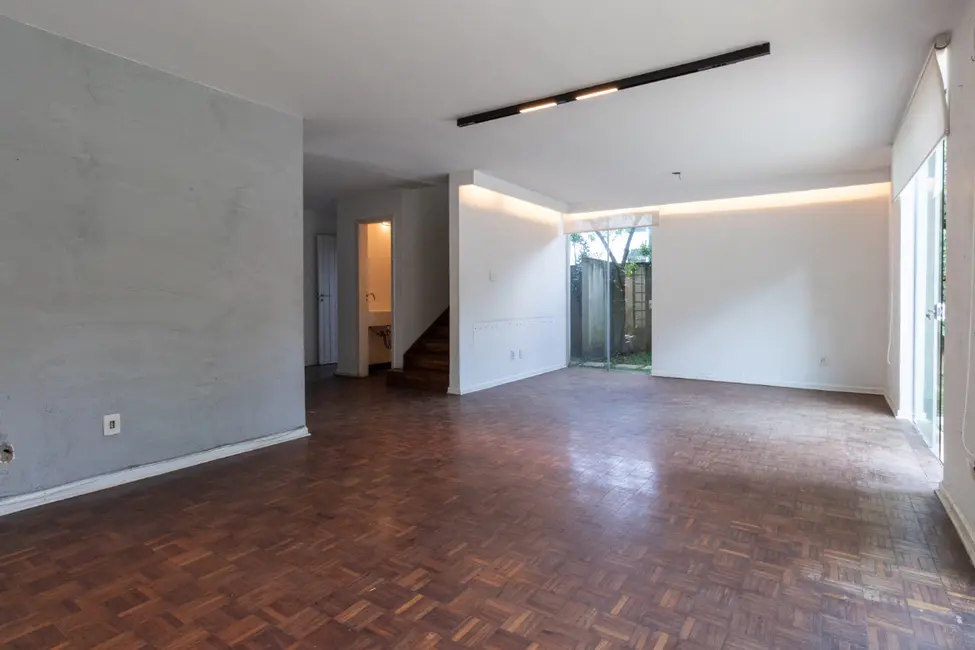 Casa com 3 quartos à venda, 289m2 em Butantã, São Paulo - SP - imagem 4 Foto 4 de Casa com 3 quartos à venda, 289m2 em Butantã, São Paulo - SP