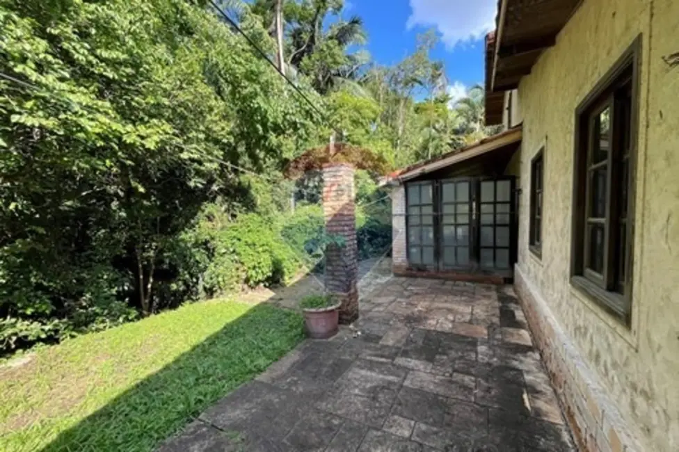 Foto 7 de Terreno / Lote à venda em Pinus Park, Cotia - SP