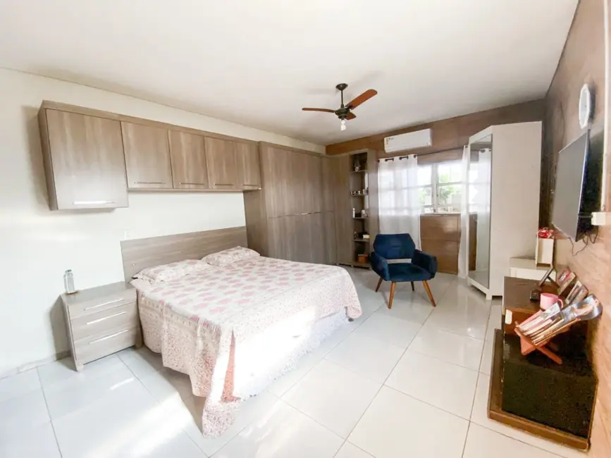 Casa com 2 quartos à venda, 310m2 em Vila Dom Pedro, Rondonopolis - MT - imagem 6 Foto 6 de Casa com 2 quartos à venda, 310m2 em Vila Dom Pedro, Rondonopolis - MT
