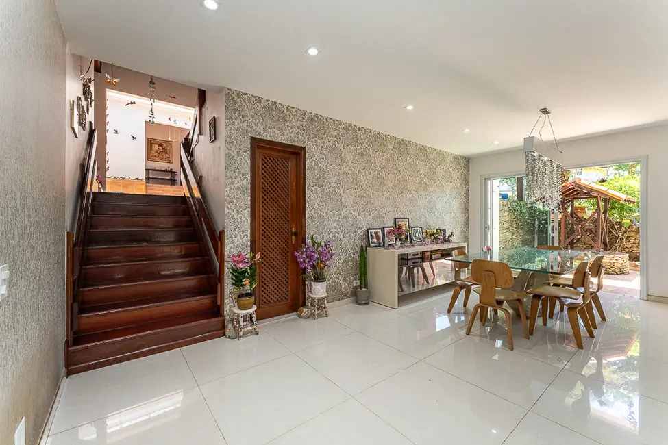 Foto 3 de Casa com 6 quartos à venda, 708m2 em Granja Viana, Cotia - SP