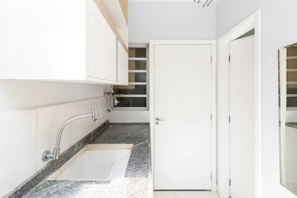 Foto 6 de Casa de Condomínio com 4 quartos à venda, 110m2 em Jardim Passárgada I, Cotia - SP