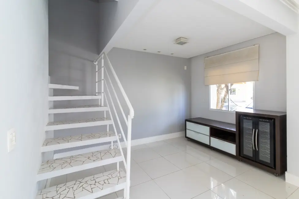 Foto 4 de Casa de Condomínio com 4 quartos à venda, 110m2 em Jardim Passárgada I, Cotia - SP