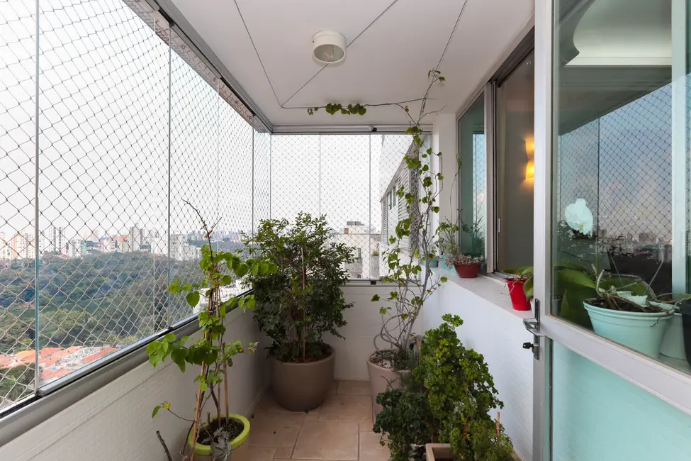 Foto 8 de Apartamento com 3 quartos à venda, 168m2 em Aclimação, São Paulo - SP