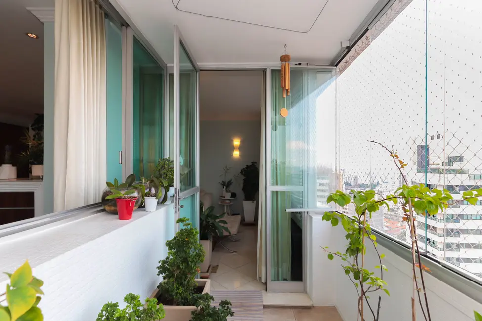 Foto 9 de Apartamento com 3 quartos à venda, 168m2 em Aclimação, São Paulo - SP