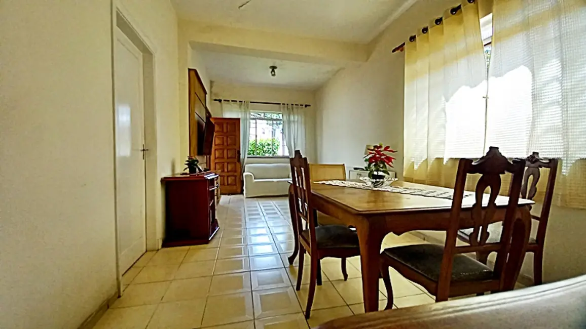 Foto 3 de Casa com 3 quartos à venda, 120m2 em Cidade Vargas, São Paulo - SP