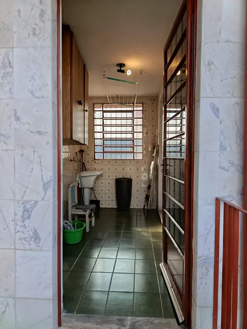 Casa com 5 quartos à venda, 247m2 em Jardim Guapira, São Paulo - SP - imagem 4 Foto 4 de Casa com 5 quartos à venda, 247m2 em Jardim Guapira, São Paulo - SP