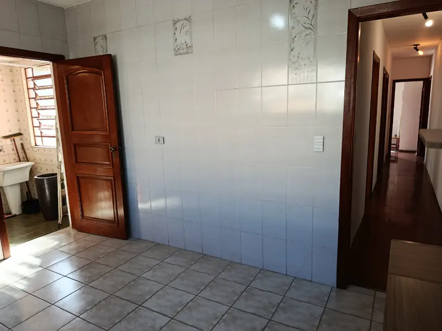 Casa com 5 quartos à venda, 247m2 em Jardim Guapira, São Paulo - SP - imagem 7 Foto 7 de Casa com 5 quartos à venda, 247m2 em Jardim Guapira, São Paulo - SP