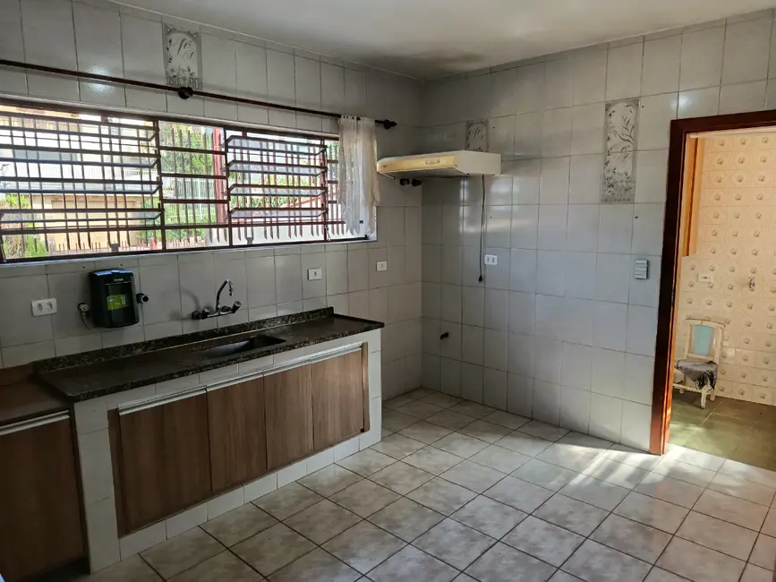 Casa com 5 quartos à venda, 247m2 em Jardim Guapira, São Paulo - SP - imagem 6 Foto 6 de Casa com 5 quartos à venda, 247m2 em Jardim Guapira, São Paulo - SP