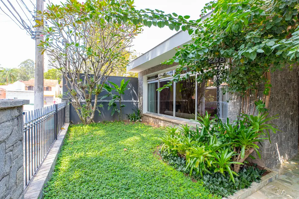 Casa com 3 quartos à venda, 142m2 em Santo Amaro, São Paulo - SP - imagem 3 Foto 3 de Casa com 3 quartos à venda, 142m2 em Santo Amaro, São Paulo - SP