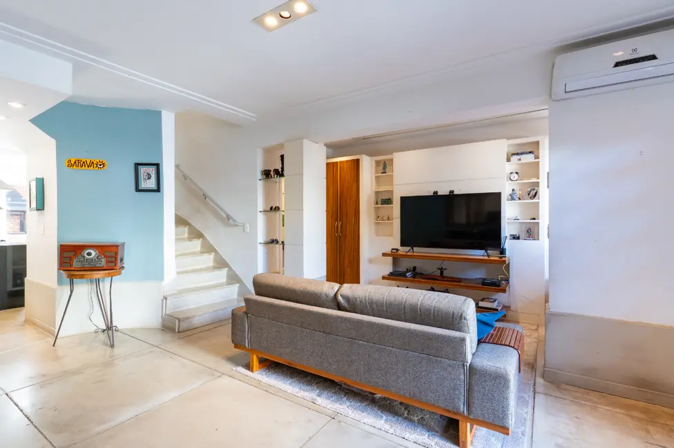 Casa de Vila com 2 quartos à venda, 100m2 em Campo Belo, São Paulo - SP - imagem 2 Foto 2 de Casa de Vila com 2 quartos à venda, 100m2 em Campo Belo, São Paulo - SP