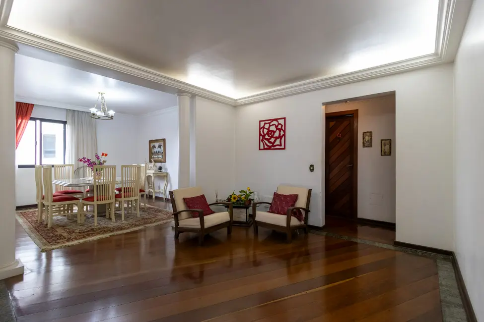 Apartamento com 4 quartos à venda, 275m2 em Jardim Avelino, São Paulo - SP - imagem 8 Foto 8 de Apartamento com 4 quartos à venda, 275m2 em Jardim Avelino, São Paulo - SP