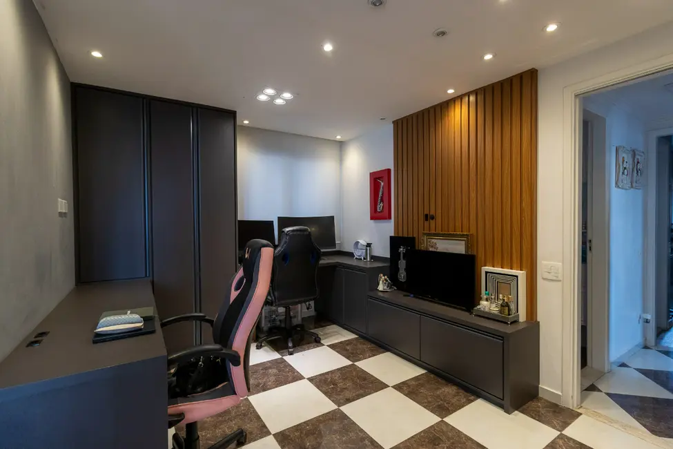 Apartamento com 3 quartos à venda, 103m2 em Planalto Paulista, São Paulo - SP - imagem 4 Foto 4 de Apartamento com 3 quartos à venda, 103m2 em Planalto Paulista, São Paulo - SP