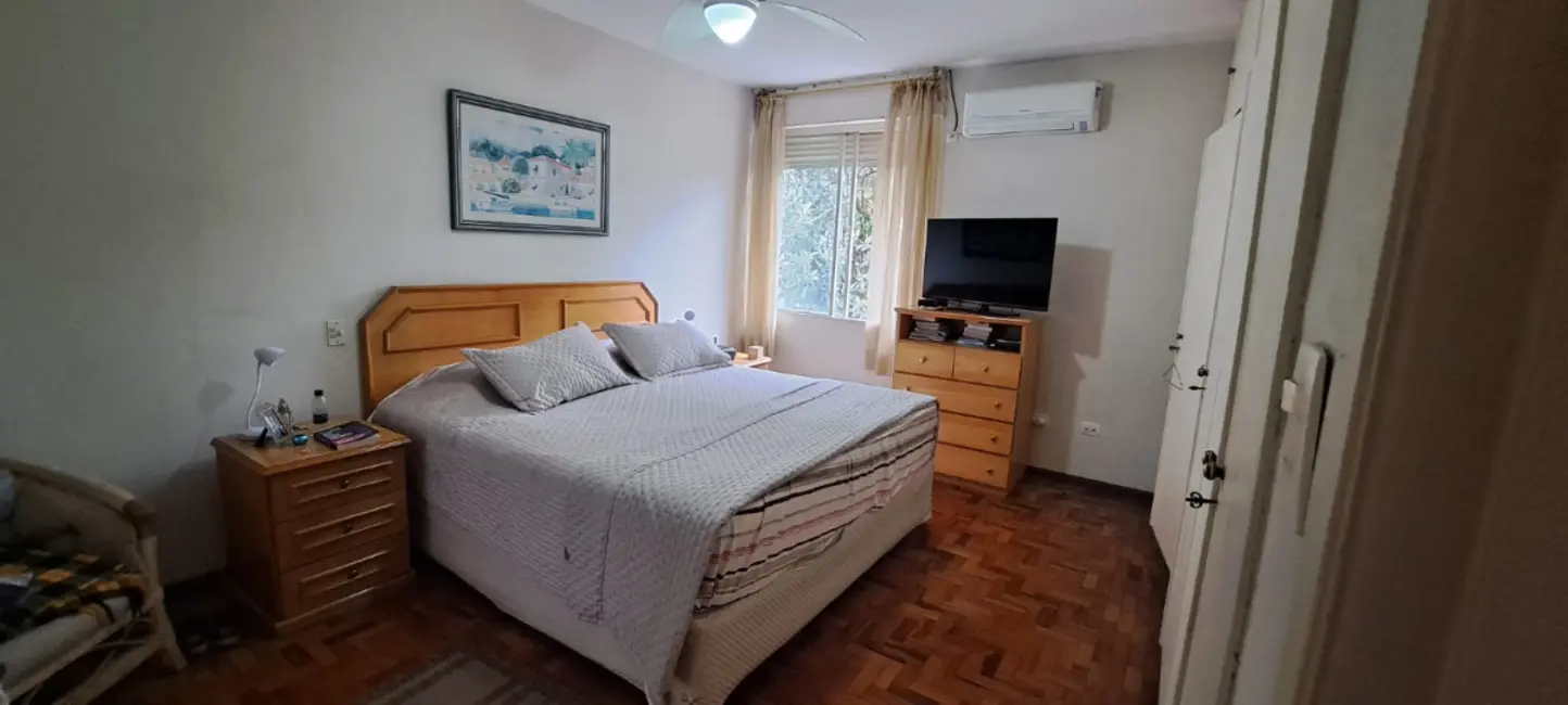 Foto 9 de Sobrado com 4 quartos à venda, 322m2 em Jardim Luzitânia, São Paulo - SP