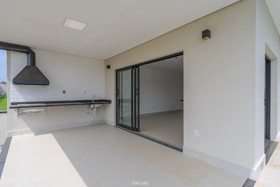 Foto 6 de Casa de Condomínio com 3 quartos à venda, 230m2 em Valinhos - SP