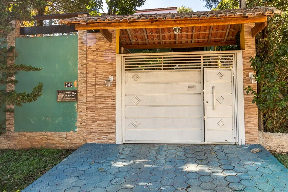 Foto 1 de Casa com 3 quartos à venda, 760m2 em Parque das Rosas, Cotia - SP
