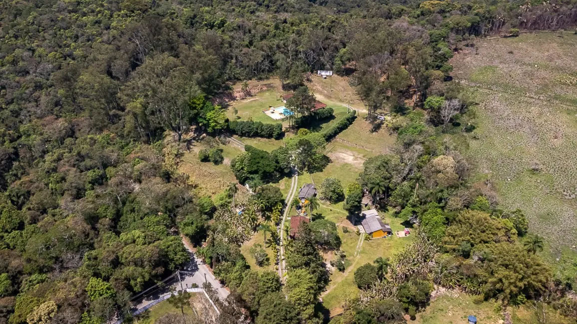 Casa à venda, 750m2 em Jardim Nossa Senhora das Graças, Cotia - SP - imagem 6 Foto 6 de Casa à venda, 750m2 em Jardim Nossa Senhora das Graças, Cotia - SP