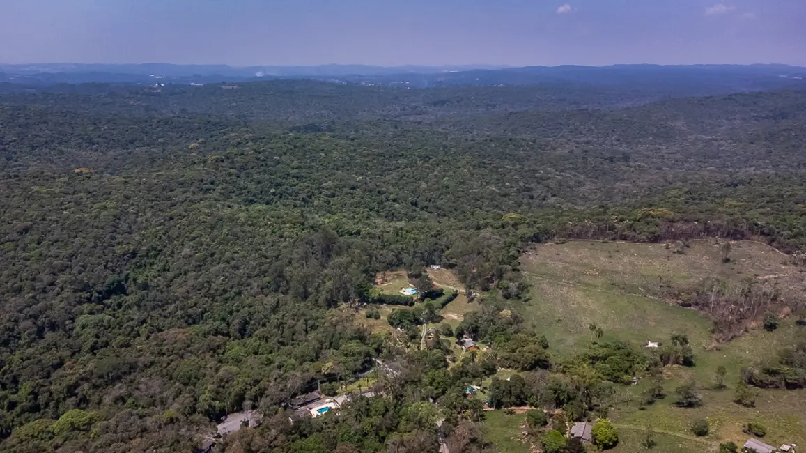 Casa à venda, 750m2 em Jardim Nossa Senhora das Graças, Cotia - SP - imagem 3 Foto 3 de Casa à venda, 750m2 em Jardim Nossa Senhora das Graças, Cotia - SP