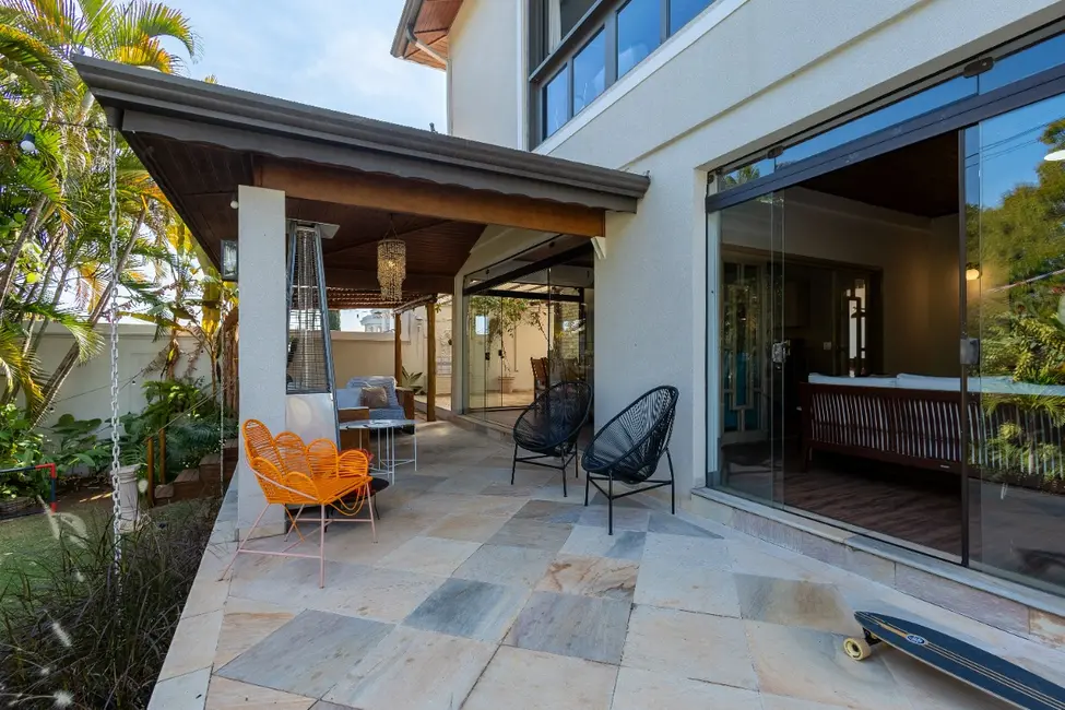 Foto 4 de Casa de Condomínio com 5 quartos à venda, 577m2 em Vinhedo - SP