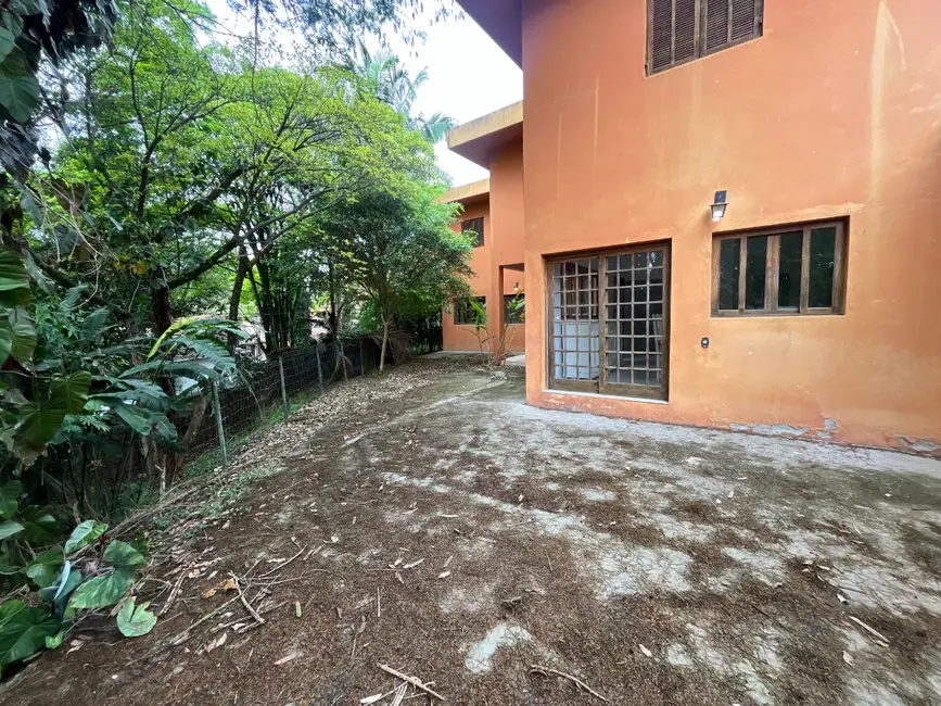 Foto 2 de Casa de Condomínio com 4 quartos à venda, 260m2 em Pinus Park, Cotia - SP