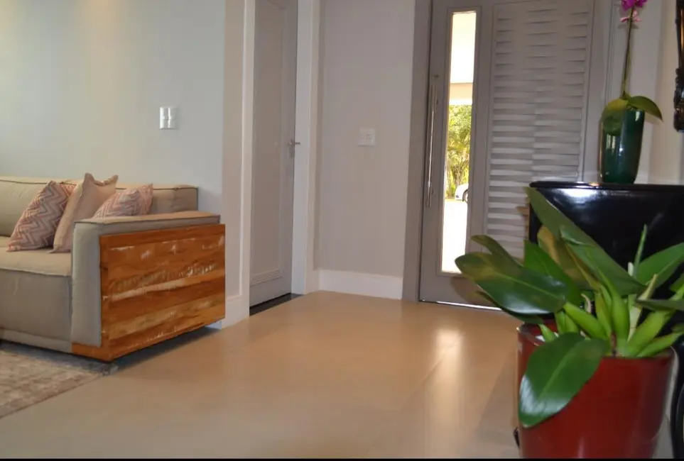 Foto 9 de Casa de Condomínio com 3 quartos à venda, 256m2 em Alphaville, Santana De Parnaiba - SP