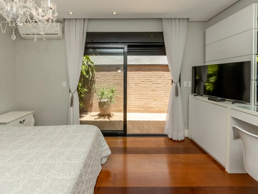 Foto 3 de Casa de Condomínio com 3 quartos à venda, 256m2 em Alphaville, Santana De Parnaiba - SP