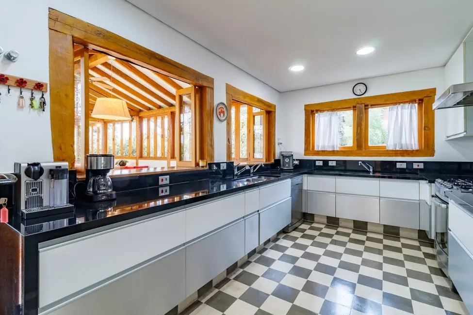 Foto 9 de Casa de Condomínio com 4 quartos à venda, 1120m2 em Barueri - SP