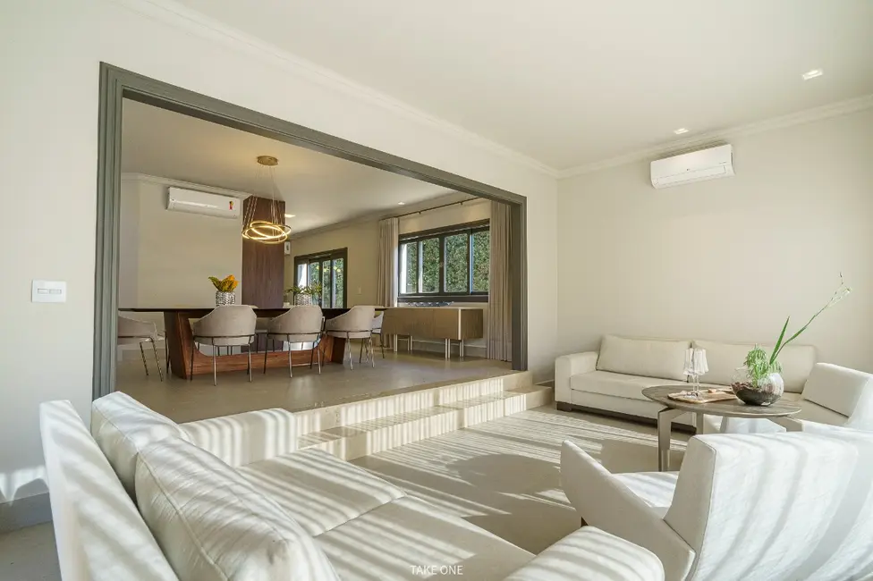 Casa de Condomínio com 4 quartos à venda, 604m2 em Vinhedo - SP - imagem 9 Foto 9 de Casa de Condomínio com 4 quartos à venda, 604m2 em Vinhedo - SP