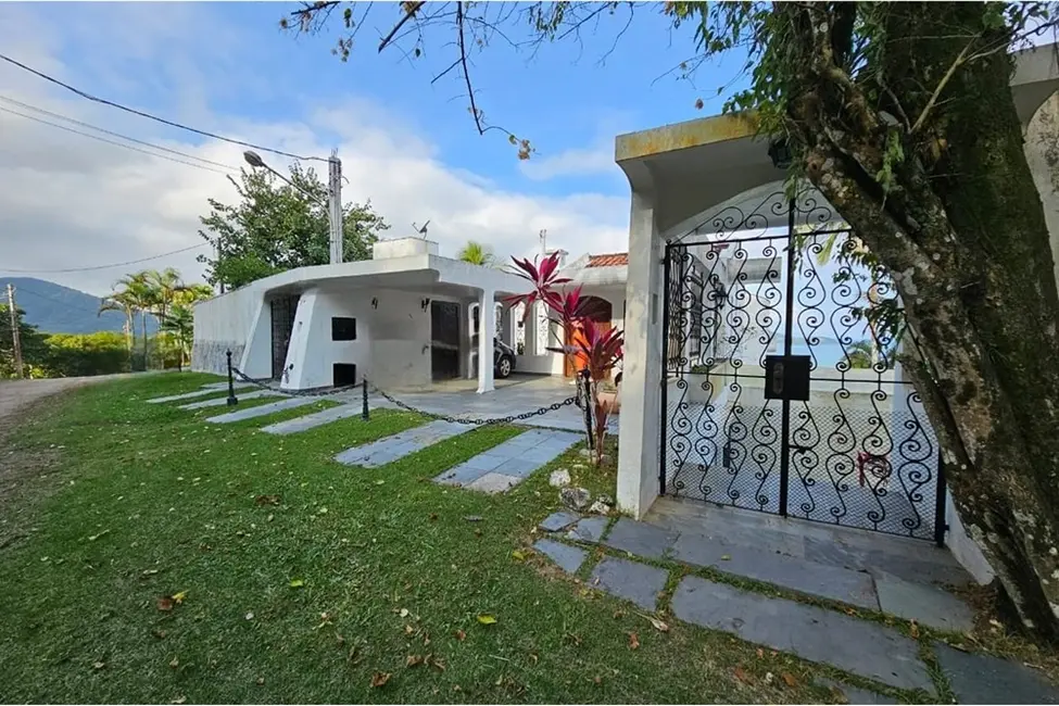 Foto 8 de Casa de Condomínio com 4 quartos à venda, 427m2 em Loteamento Roteiro do Sol, Caraguatatuba - SP