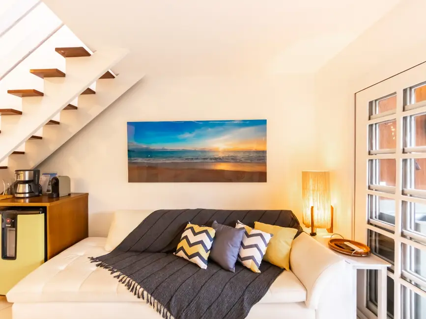 Foto 2 de Casa de Condomínio com 3 quartos à venda, 127m2 em Sao Sebastiao - SP