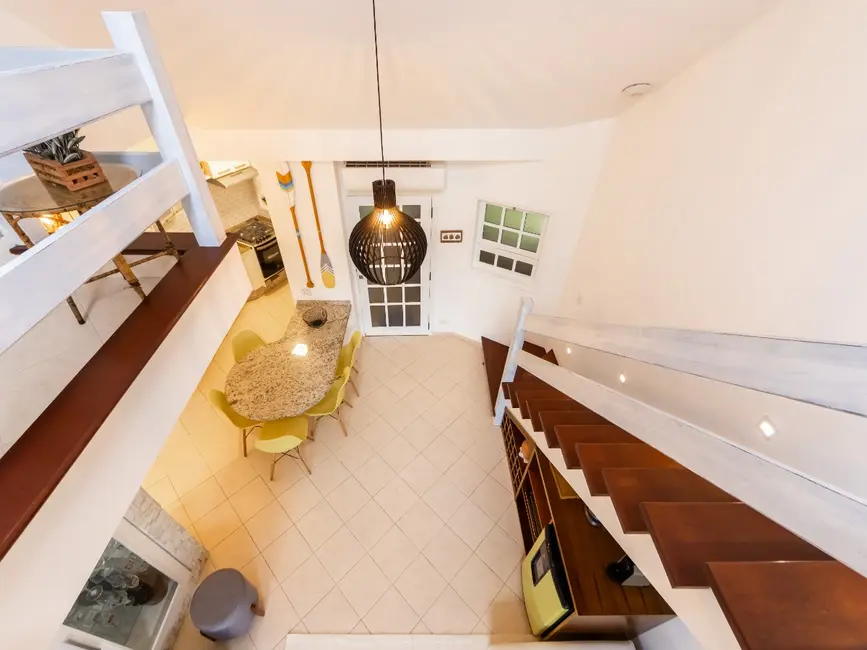 Foto 5 de Casa de Condomínio com 3 quartos à venda, 127m2 em Sao Sebastiao - SP