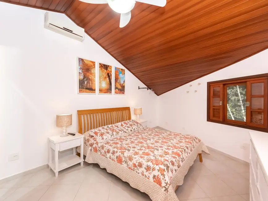 Foto 8 de Casa de Condomínio com 3 quartos à venda, 127m2 em Sao Sebastiao - SP