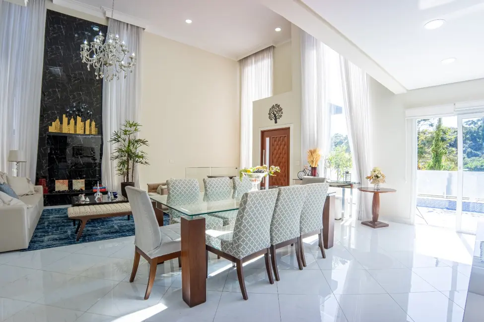 Foto 9 de Casa de Condomínio com 4 quartos à venda, 320m2 em Alphaville, Santana De Parnaiba - SP