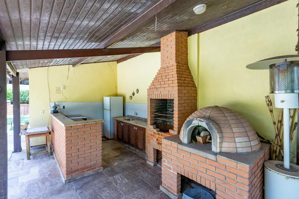 Foto 6 de Casa de Condomínio com 3 quartos à venda, 376m2 em Transurb, Itapevi - SP