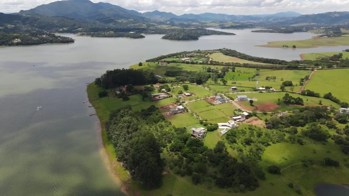 Foto 6 de Casa de Condomínio com 4 quartos à venda, 368m2 em Piracaia - SP